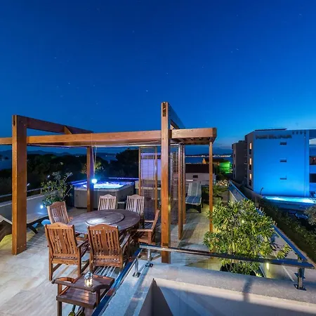 Arbo Villa *