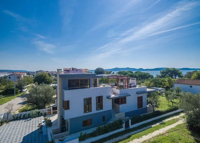 Arbo Villa *